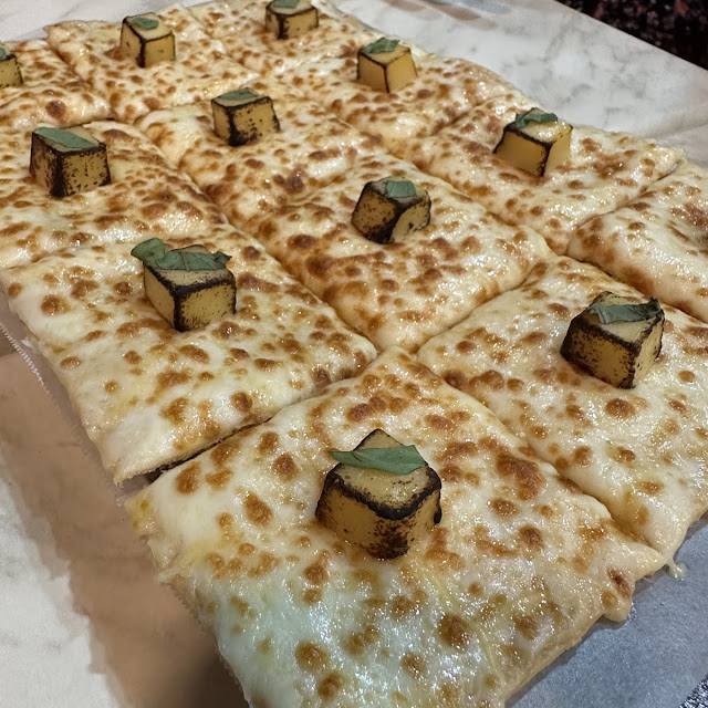 Habanero Three-Cheese Pizza