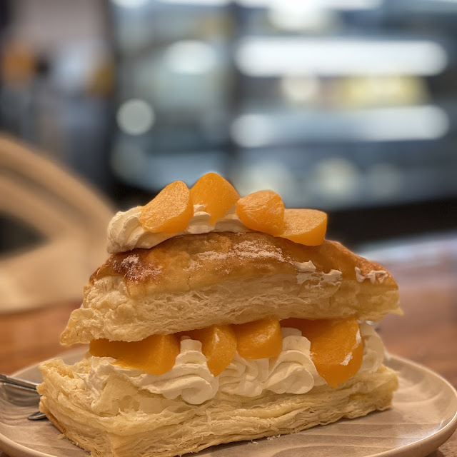 Peach Strudel RM18