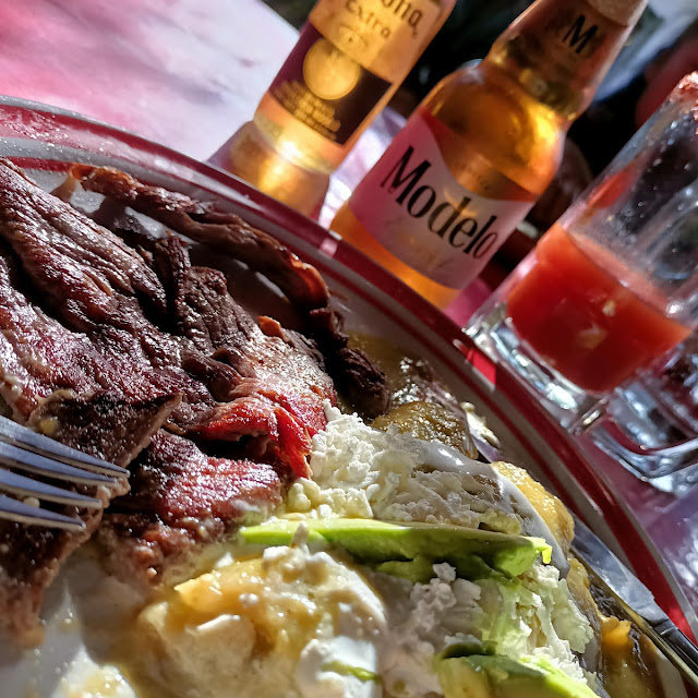 Enchiladas Verdes Con Cecina