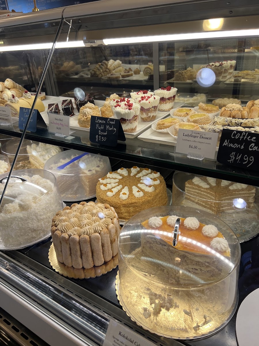 Plenty European Coffee Shop