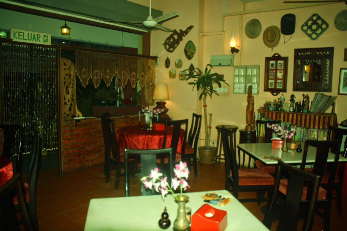 Chella's Restaurant • Western & Indian Cuisine