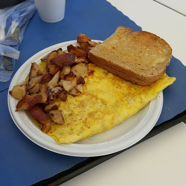 Western Omelette with Home Fries and Rye Toast