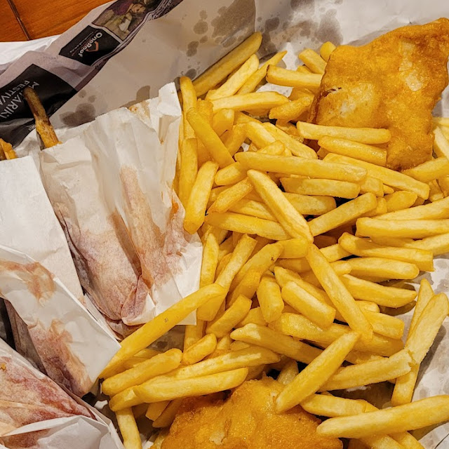 Fish Chips & Hotdogs with Sauce
