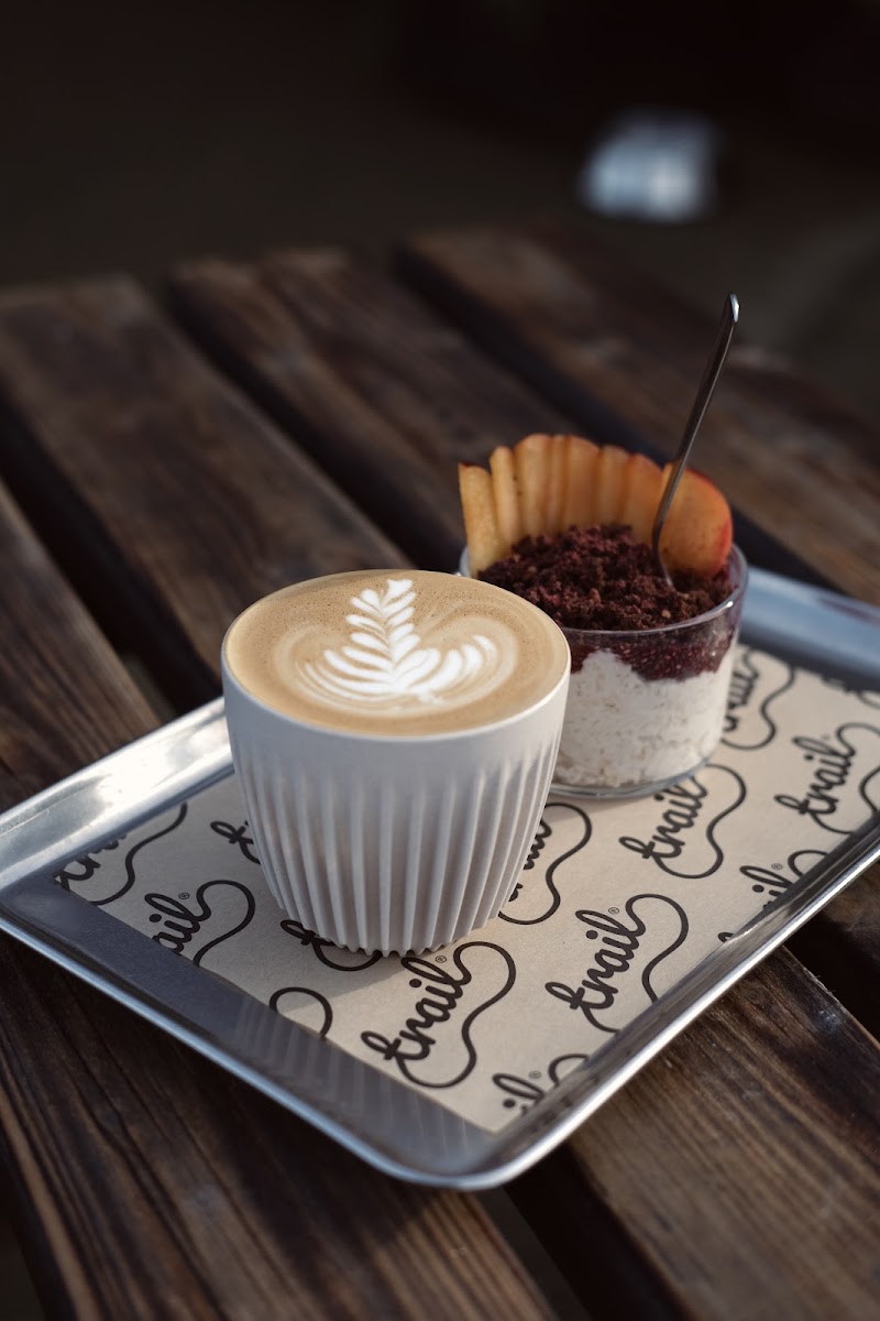 TRAIL cafe
