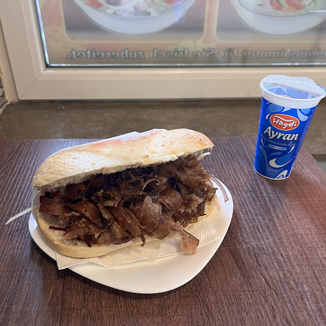Mega Döner