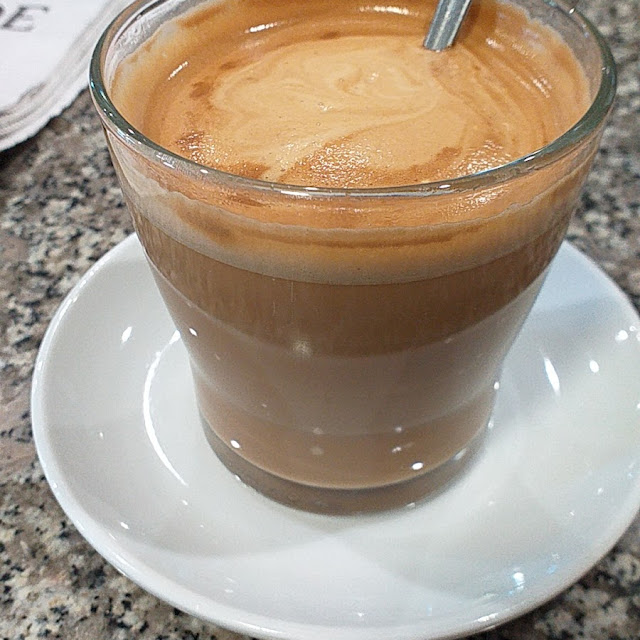 Súper Cafe Con Leche