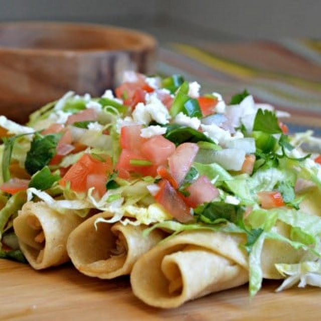 Flautas de Pollo