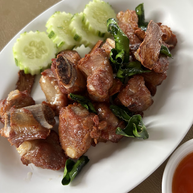 หมูแดดเดียว