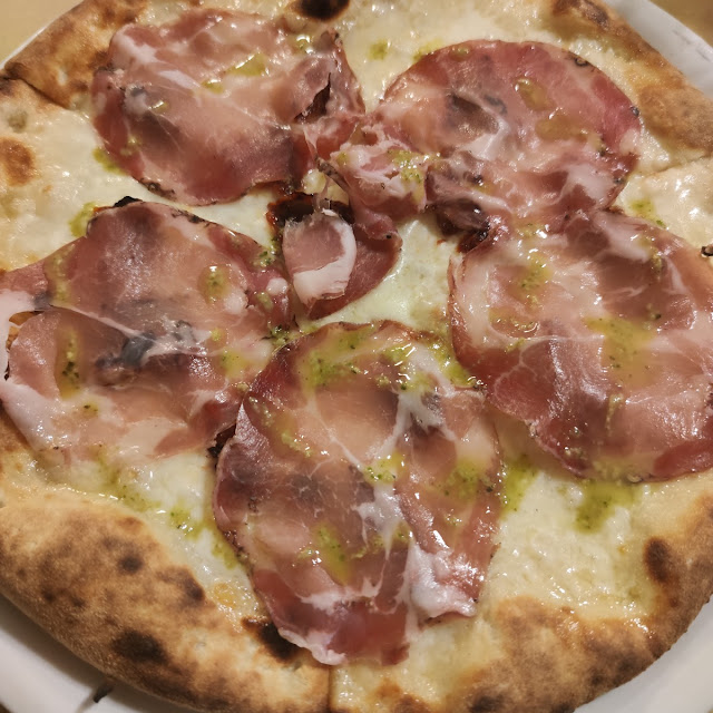Pizza Bianca Con Capocollo