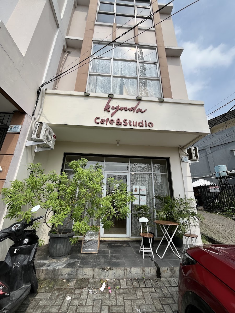 Kynda cafe & studio