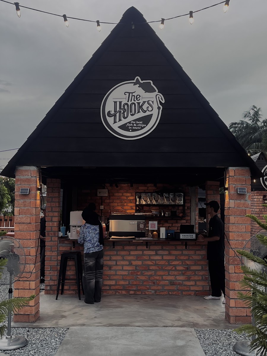 The Hooks Fish N' Chips by NXA