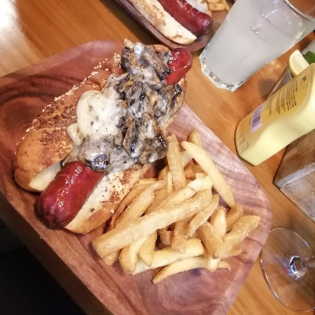 Hot Dog Con Champiñones