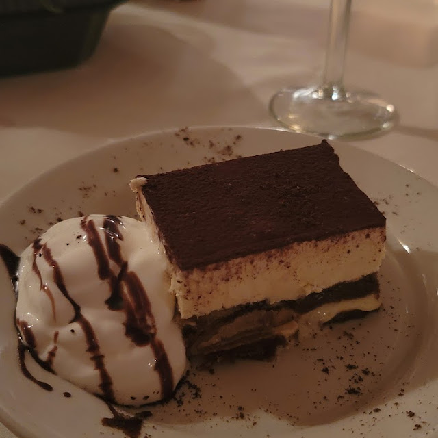 Tiramisu Cake