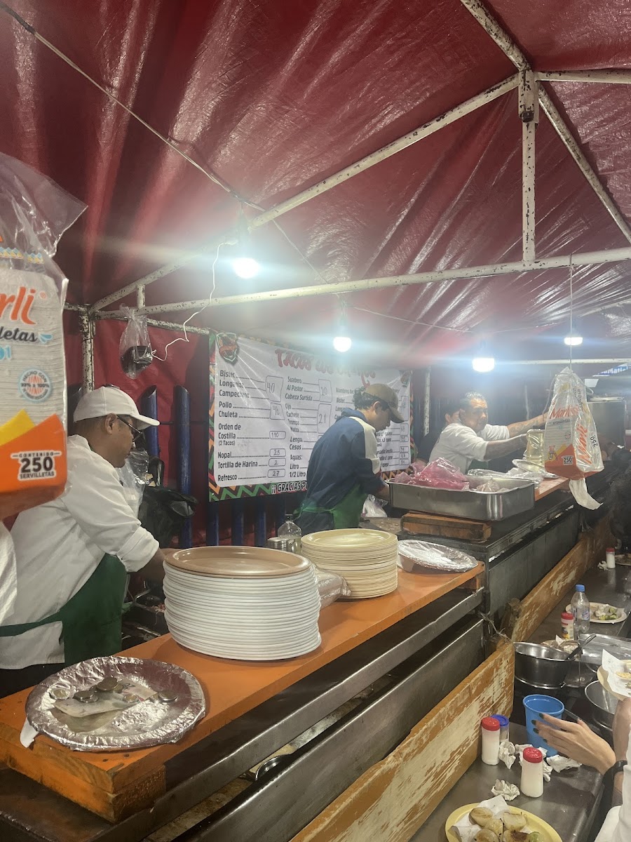 Taquería 'Los Chinos'
