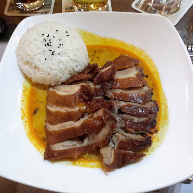 Crispy Duck Thai Rot