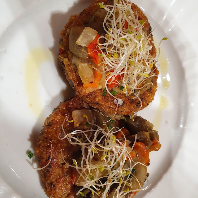 Hamburguesas de Cuscus Y Escalivada
