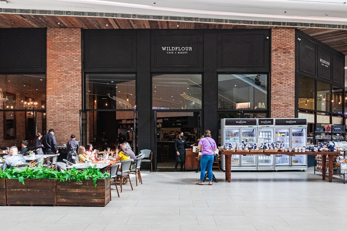 Wildflour Restaurant - Podium