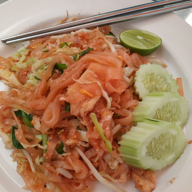 Chicken Pad Thai