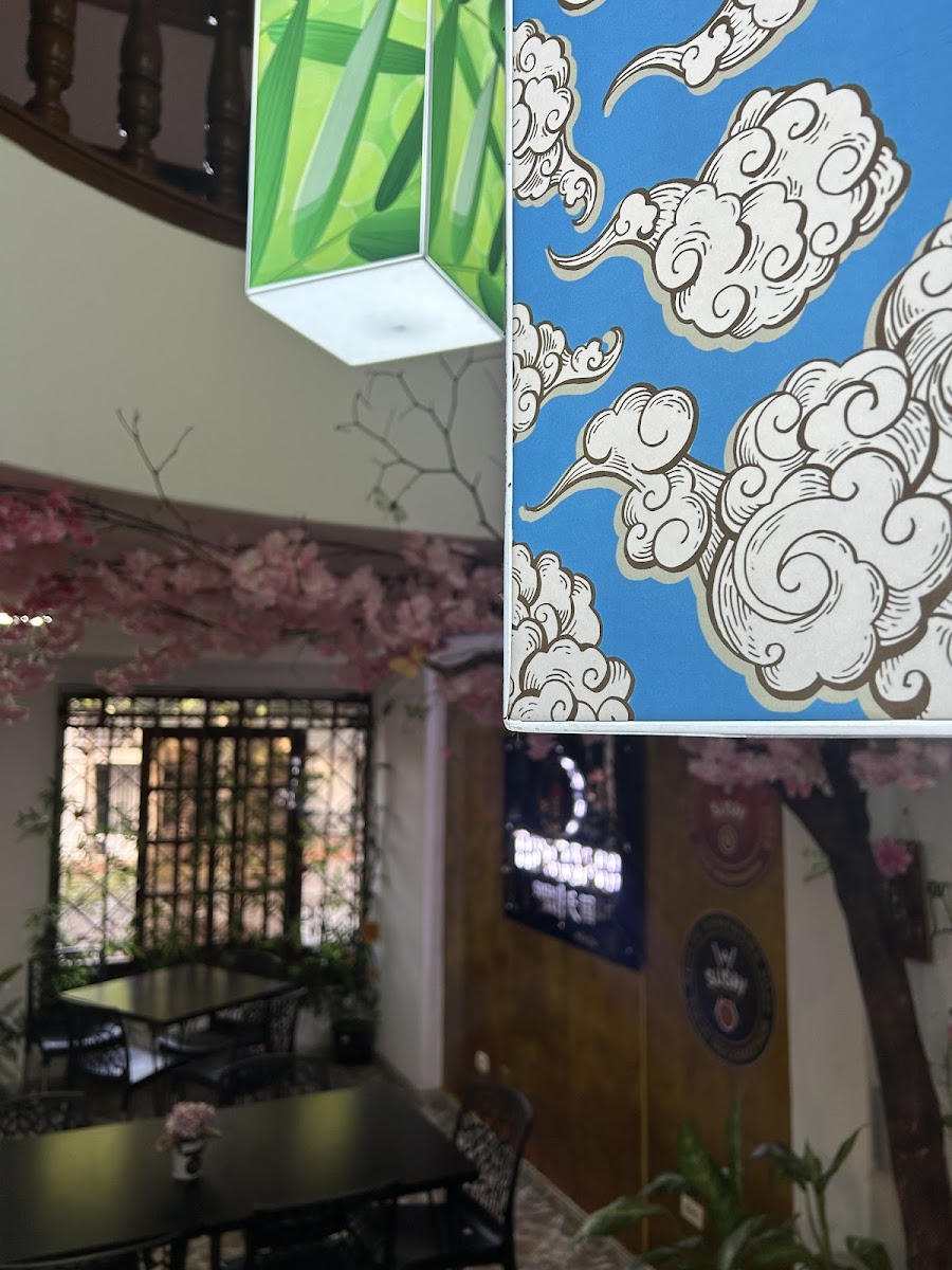 Tengoku Sushi Bar