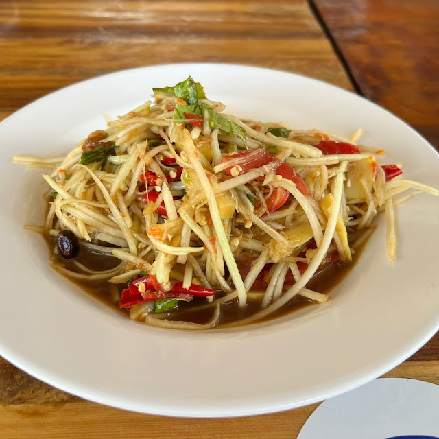 som tam laos ส้มตาปูปลาหร้า