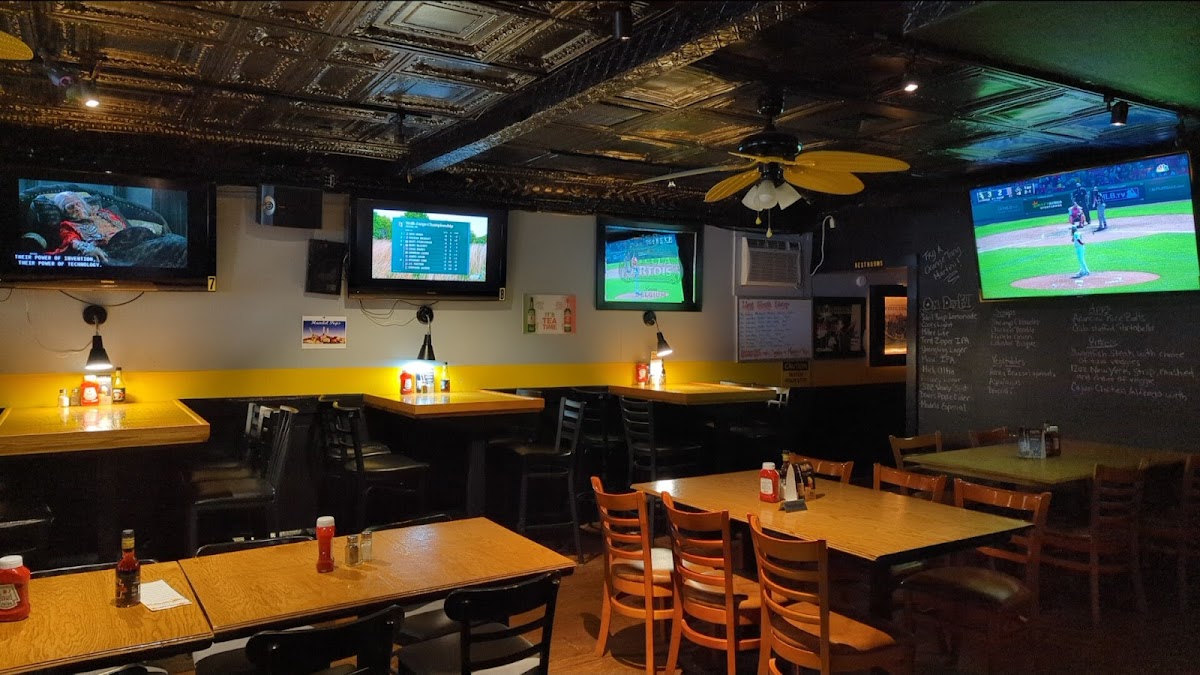 279 Bar & Grill