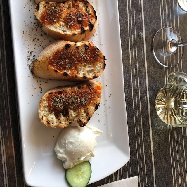 Knoblauchbrot Mit Zaziki