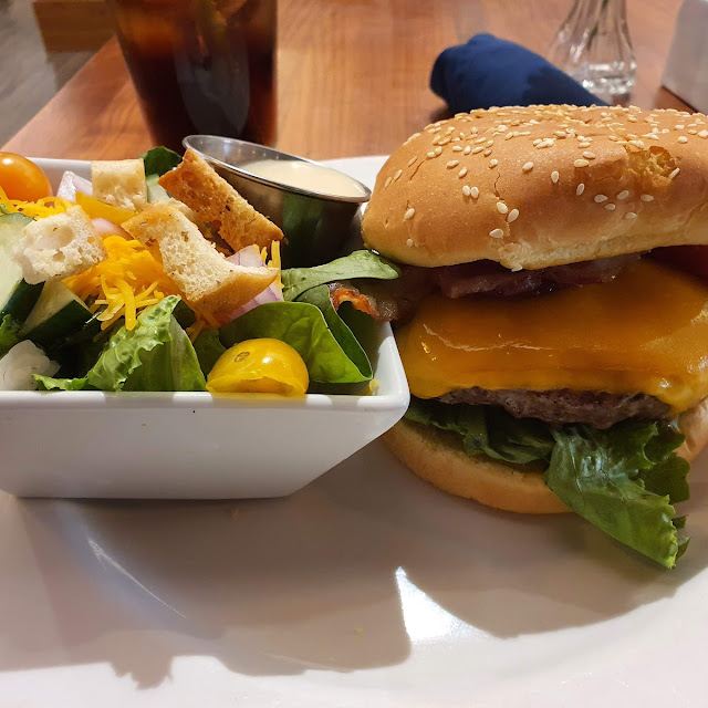 Marriott Burger