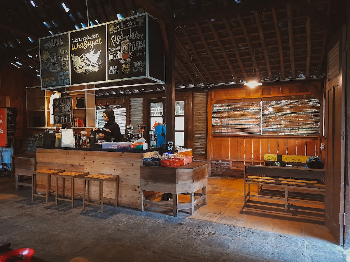 Warung Kebon Wasiyat