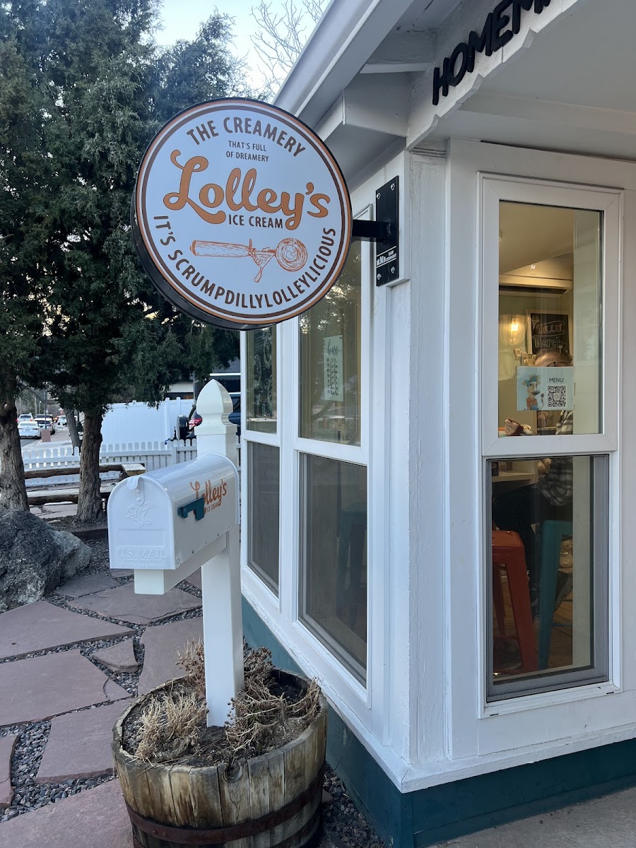 Lolley's Ice Cream