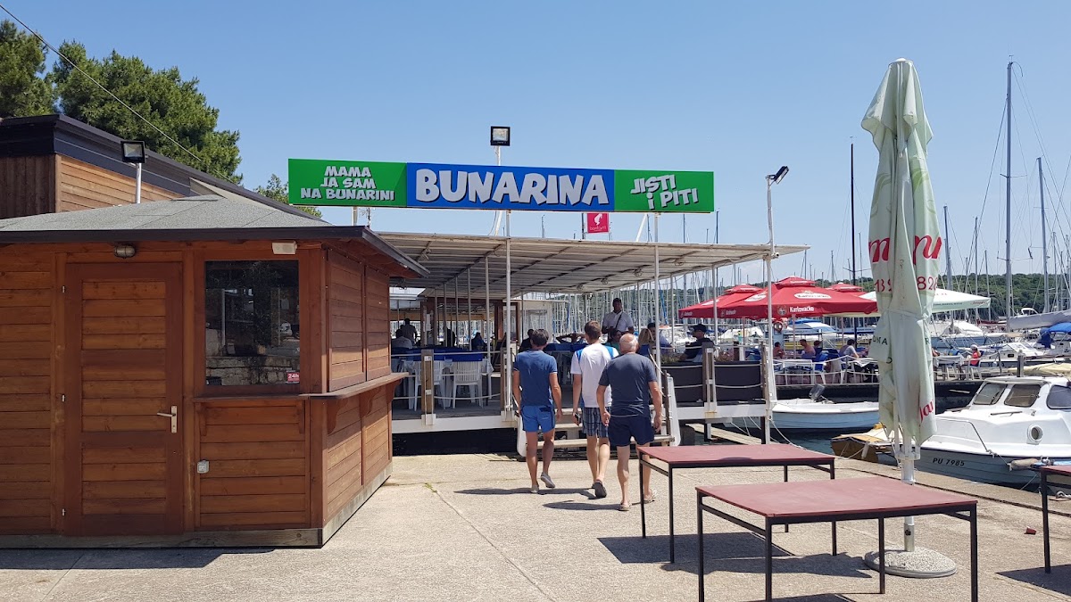 Buffet Bunarina