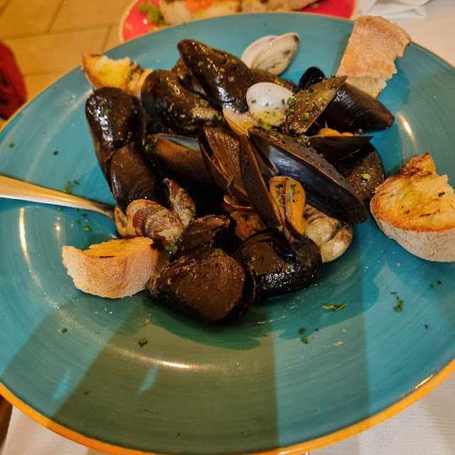 Souté Di Cozze E Vongole