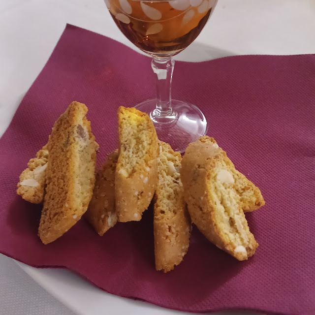 Cantucci E Vinsanto