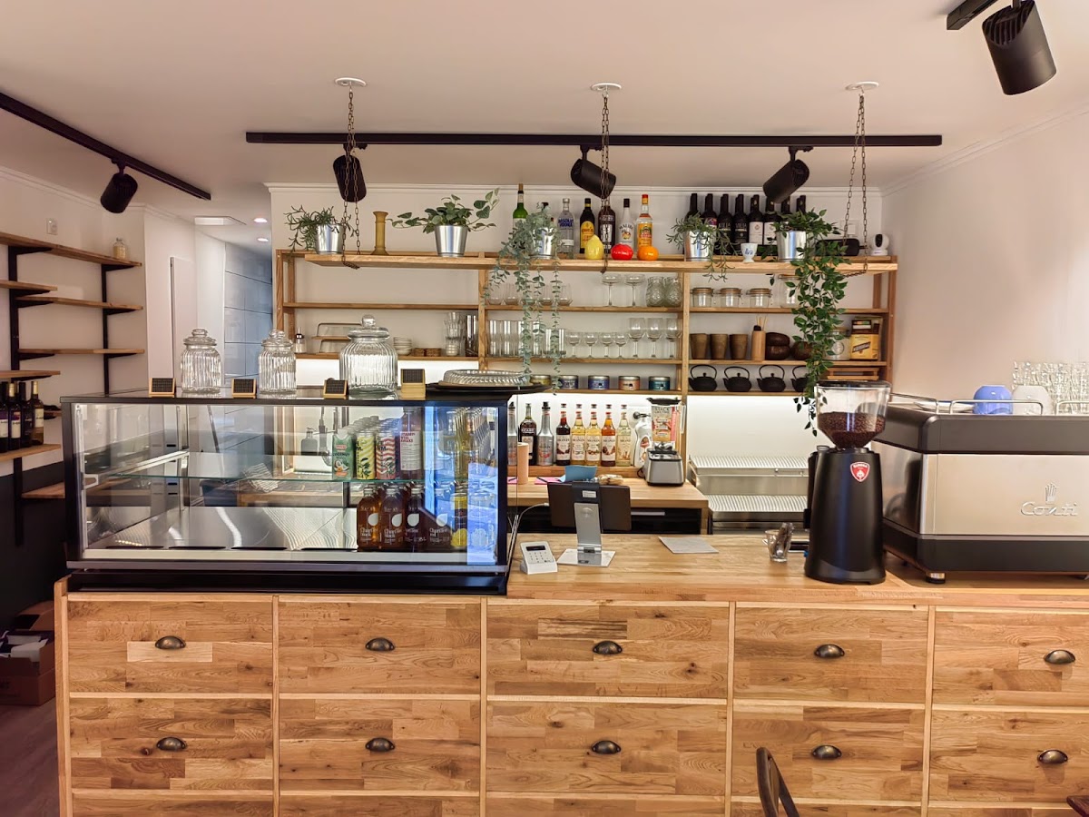 Dutch café - Rue du Panier No 22