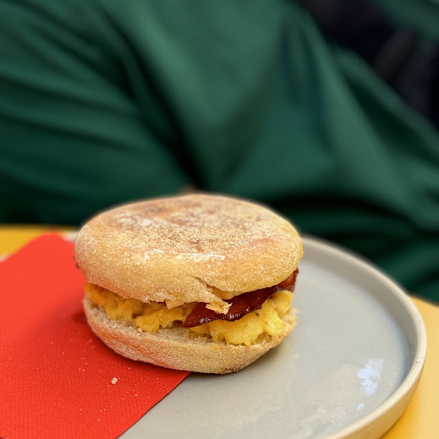 Bacon and Egg Muffin