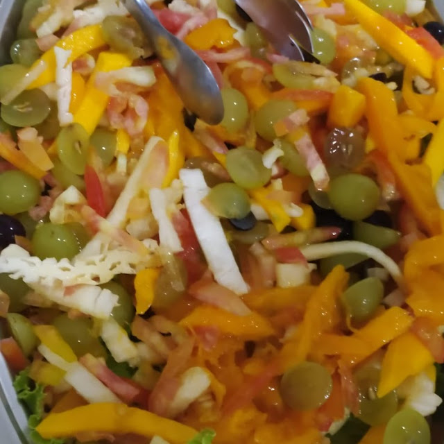 Salada Tropical