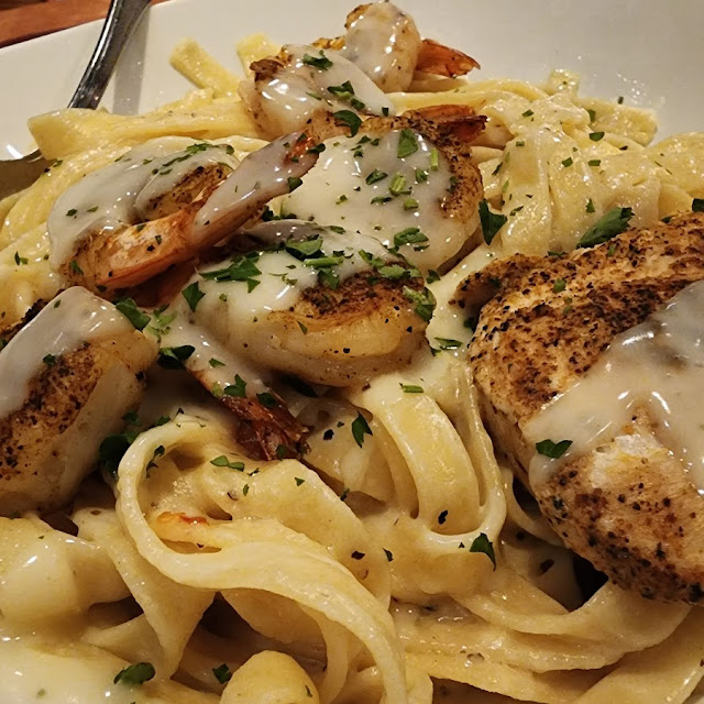 Queensland Chicken & Shrimp Pasta