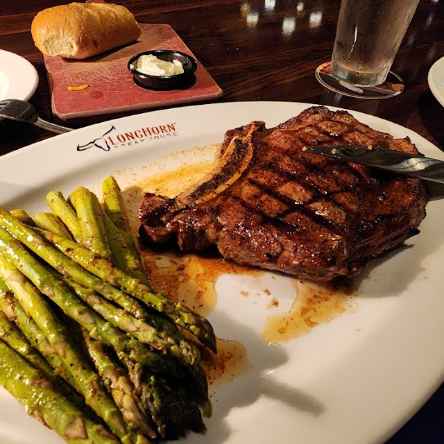 Fresh Steamed Asparagus