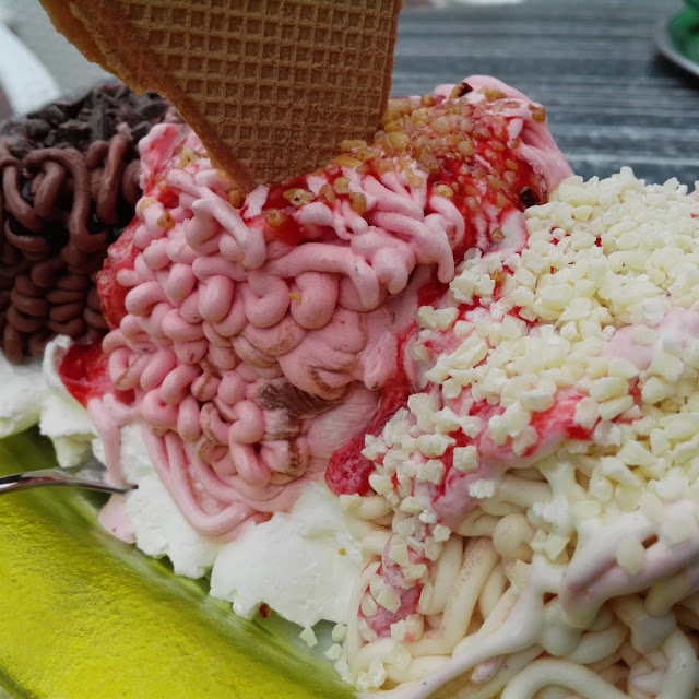 Super Spaghetti Ice-Cream