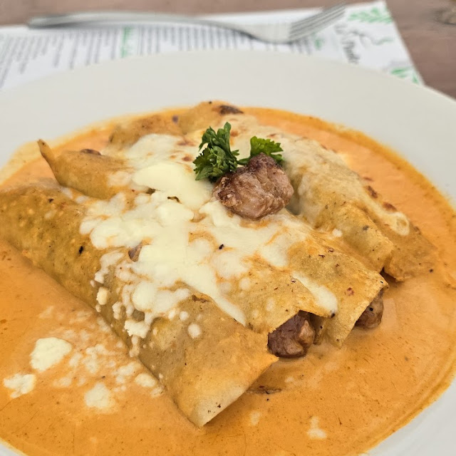 Crepa de Pollo Al Chipotle