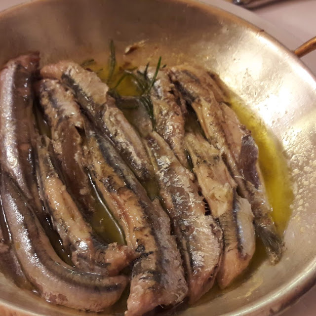 Sardine In Tegame D'argento