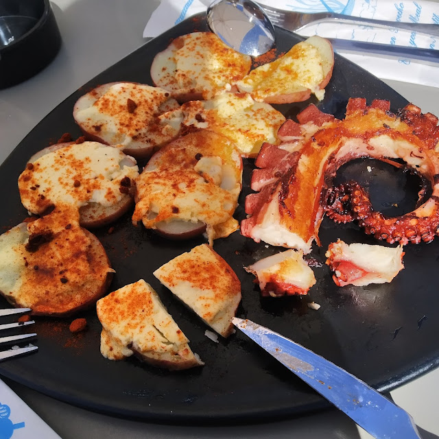 Pulpo A la Brasa