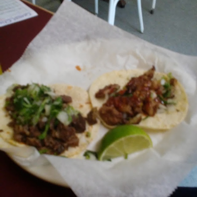 Tripa and Lengua Taco
