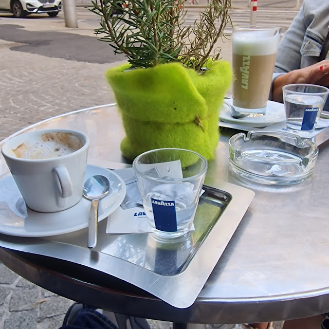 Cafe