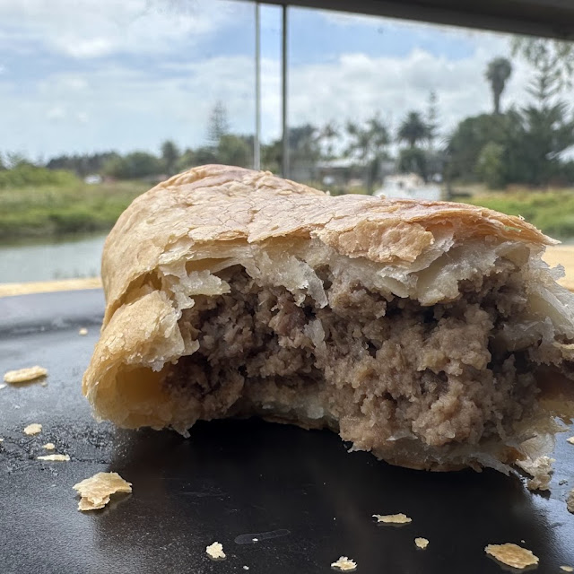 Goed Gevulde Saucage Roll
