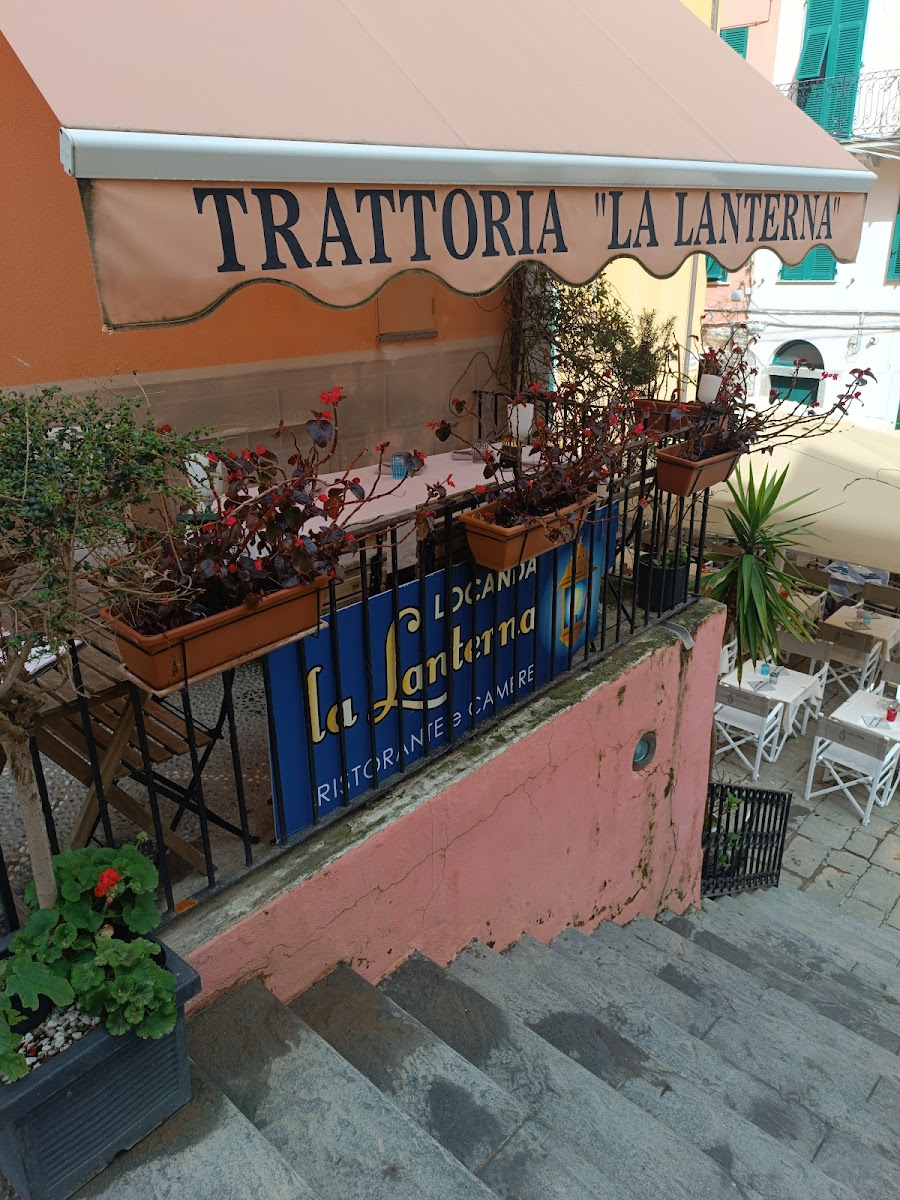 Trattoria la Lanterna - Via Fieschi