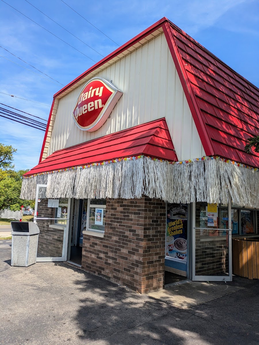 Dairy Queen Store - Caseville