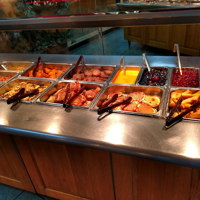Buffet and Salad Bar