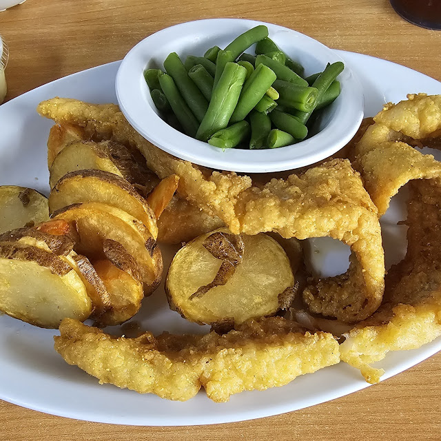 Walleye Plate