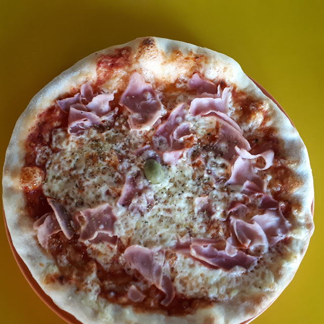 Sonkás Pizza