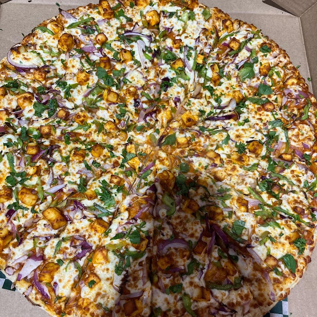Shahi Paneer Pizza